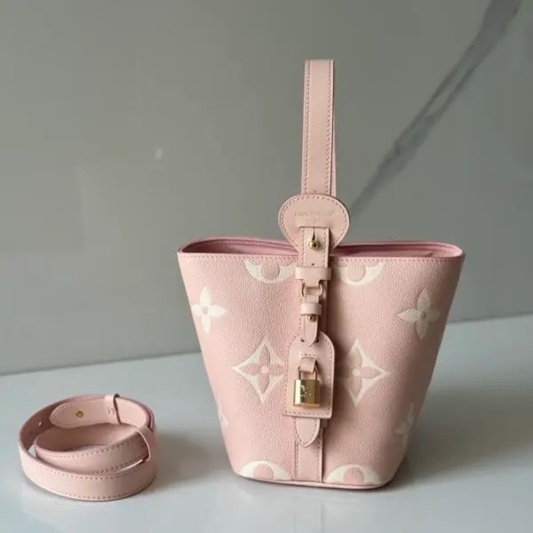 LV All In BB包包 粉石英色 Monogram Empreinte皮革二合一斜挎包