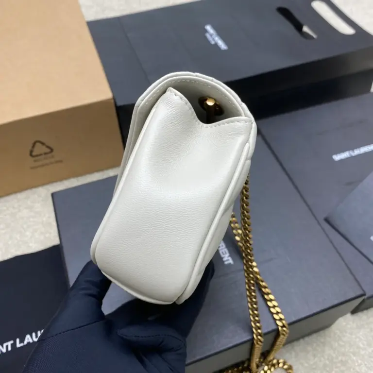 LOULOU經典菱格紋小羊皮迷你包 13 LOULOU經典菱格紋小羊皮迷你包
