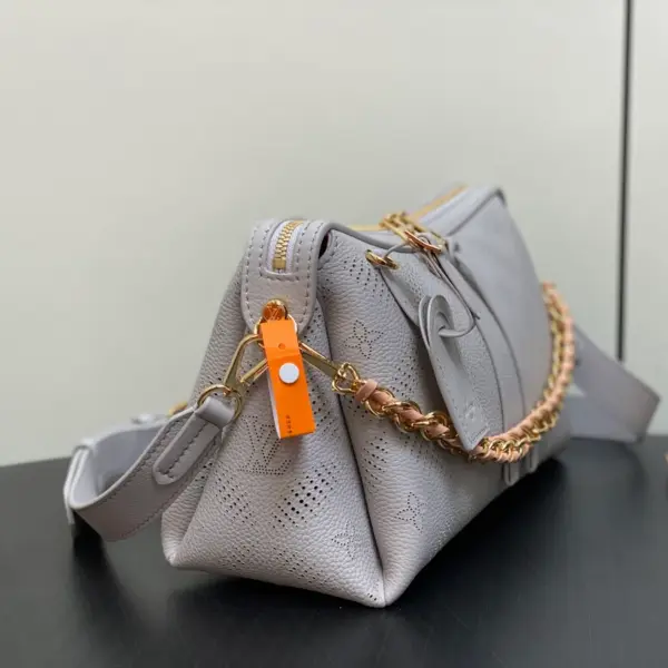Louis Vuitton Hand It All PM 鏤空雕花Mahina小牛皮手提包