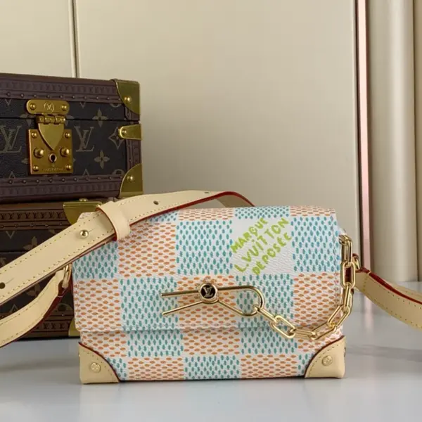 Louis Vuitton Steamer可穿戴式錢包 | Damier Heritage復古白