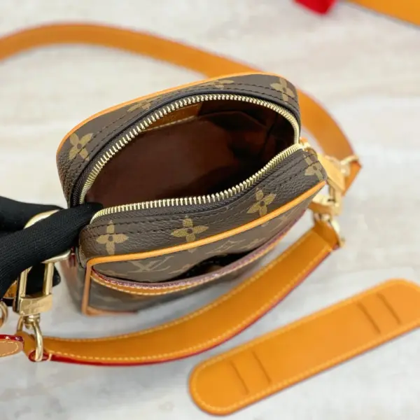 Louis Vuitton Danube 複刻斜背包 | Pharrell Williams 聯名80年代靈感典藏款