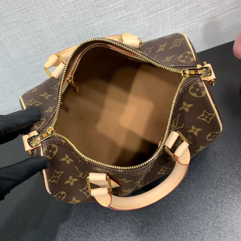 Louis Vuitton Speedy Bandoulière 25 經典老花手提斜挎包 15 Louis Vuitton Speedy Bandoulière 25 經典老花手提斜挎包