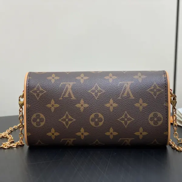 Pochette Camille Monogram帆布手