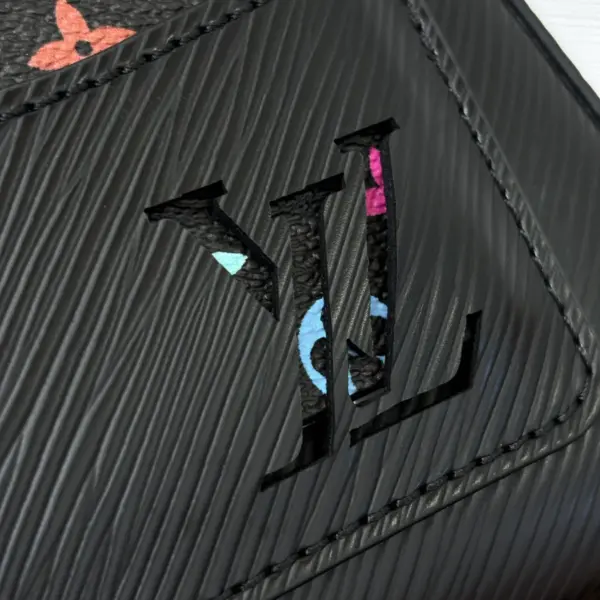 LV x TM Marellini Epi皮革粗鏈帶多功能手拿包