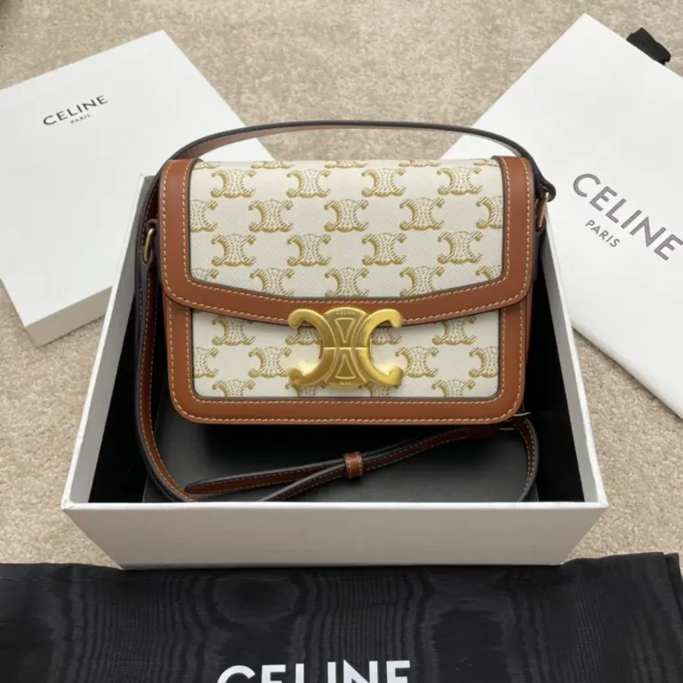 高仿CELINE-賽琳 TRIOMPHE 牛皮革斜挎包 - 時尚多功能肩背包-188882