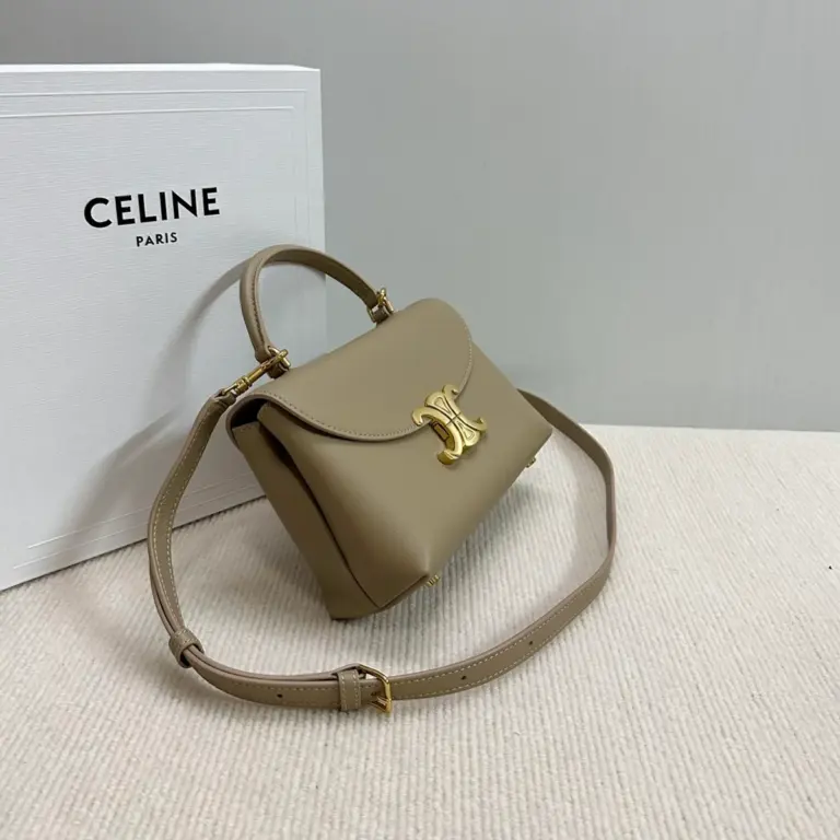 高仿CELINE-賽琳 TRIOMPHE 牛皮革多功能手提斜挎包-118113