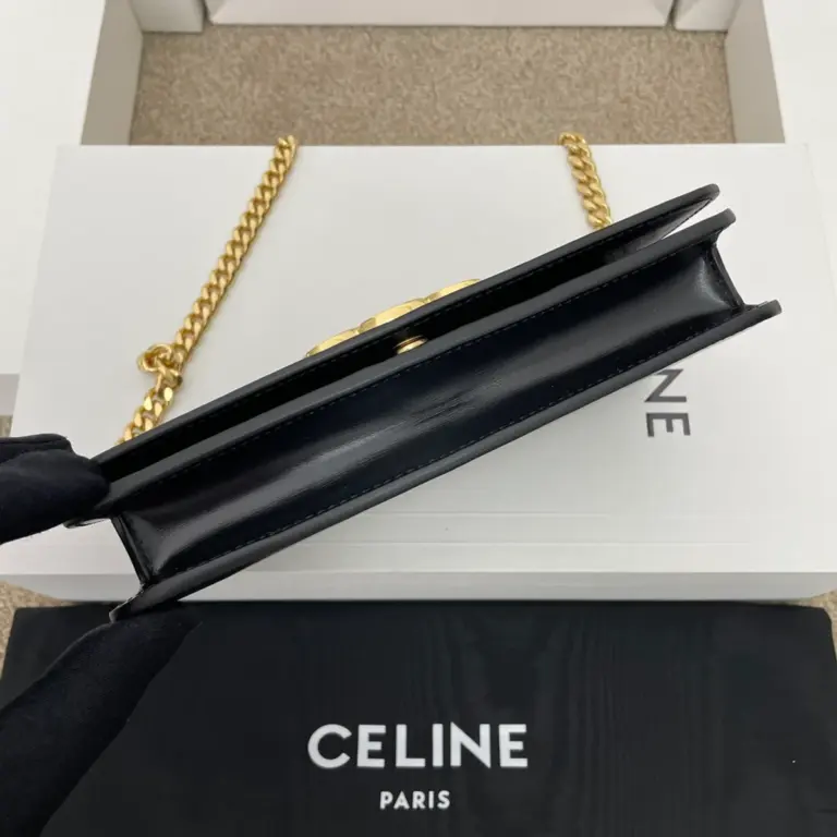 高仿CELINE-賽琳 迷你TRIOMPHE鎖扣牛皮手袋 - 多功能時尚隨身包-10L973