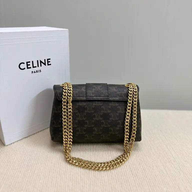 高仿CELINE-賽琳 Triomphe標誌印花牛皮斜挎包-116592