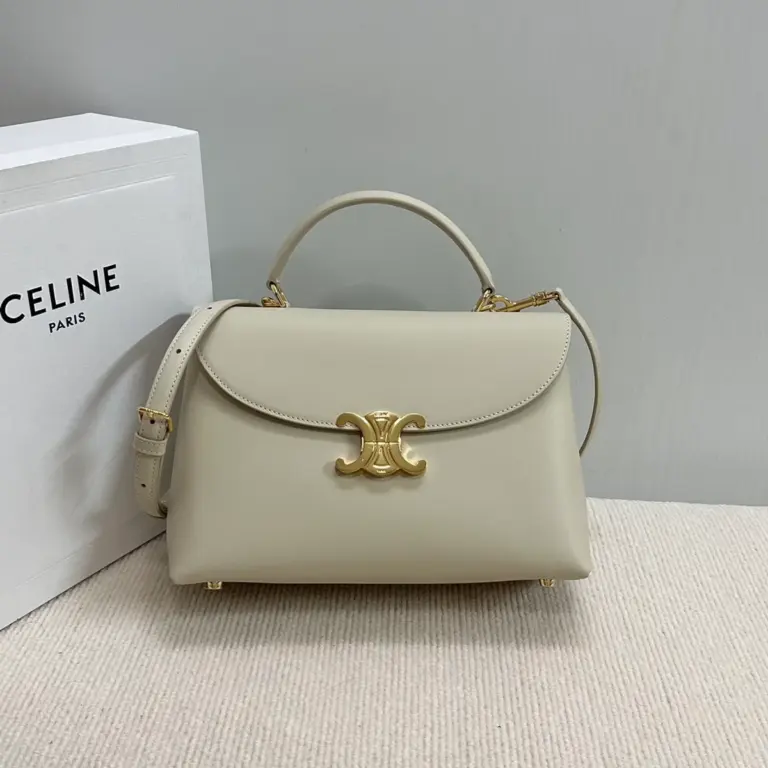 高仿CELINE-賽琳 TRIOMPHE牛皮革多功能手提斜挎包-117523
