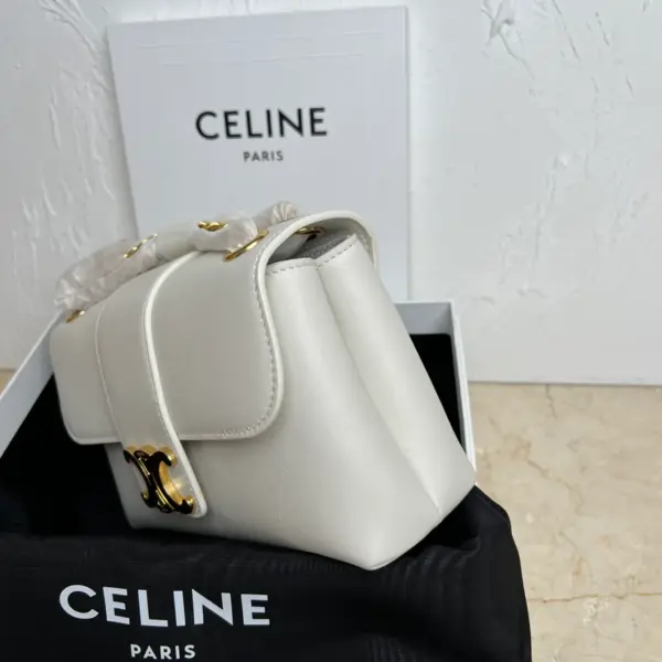 高仿CELINE-賽琳 經典TRIOMPHE牛皮斜挎包 - 金色飾面優雅設計-116593 13 高仿CELINE-賽琳 經典TRIOMPHE牛皮斜挎包 - 金色飾面優雅設計-116593