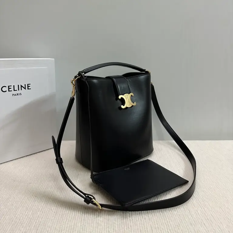 高仿CELINE-賽琳 Triomphe 牛皮革手提斜挎包-116613 13 高仿CELINE-賽琳 Triomphe 牛皮革手提斜挎包-116613
