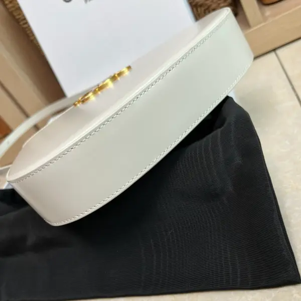 高仿CELINE-賽琳 金色飾面牛皮革肩背包-115703