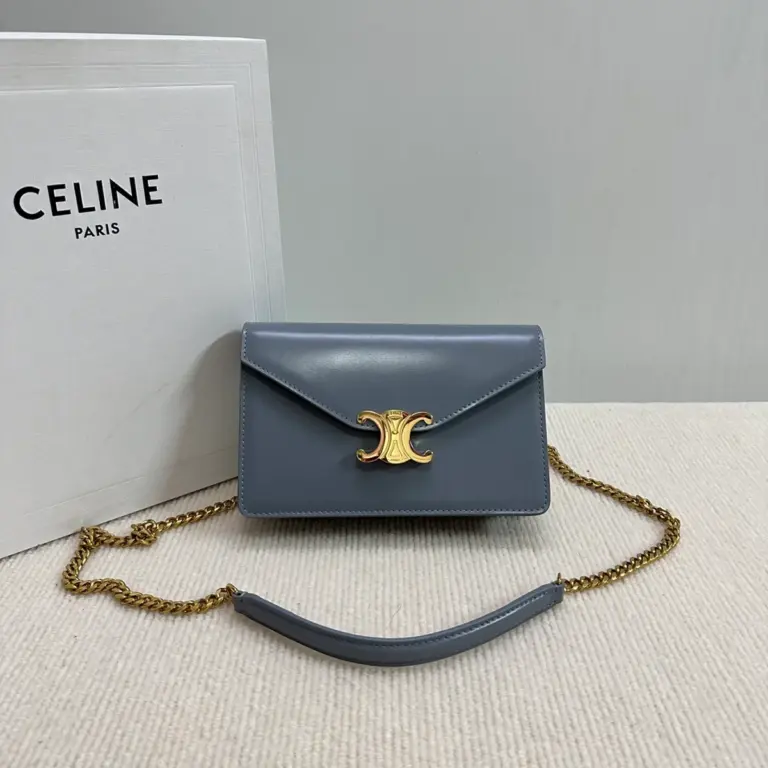 高仿CELINE-賽琳 迷你牛皮TRIOMPHE金屬扣手袋 - 多背法時尚斜挎包-10L033
