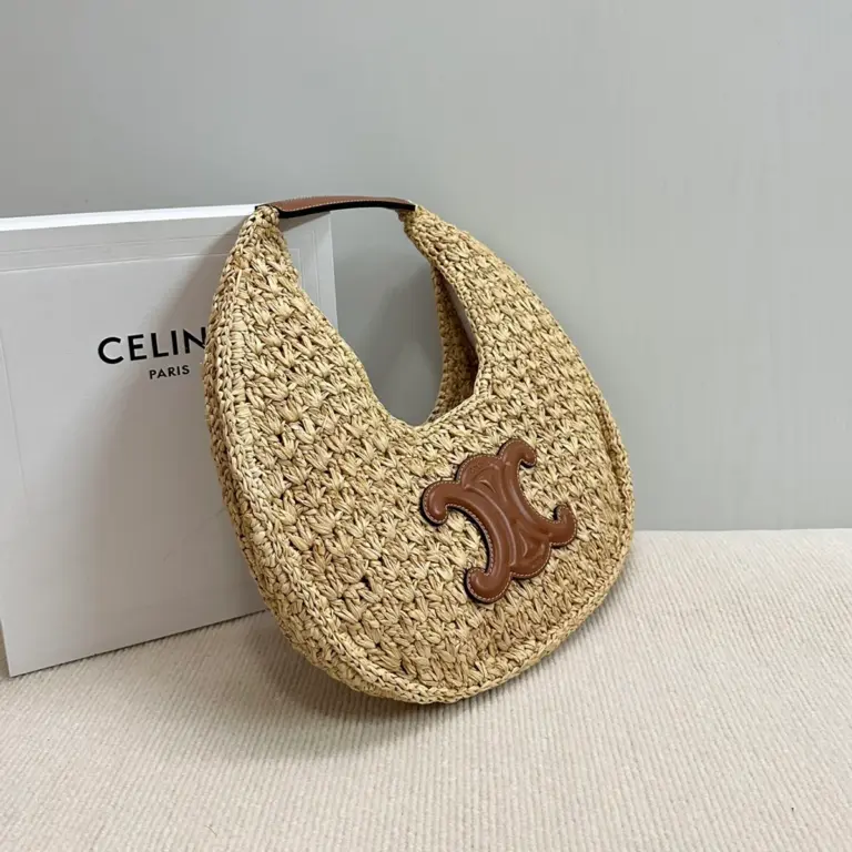 高仿CELINE-賽琳 手工編織牛皮革包邊植物材料手袋-112772