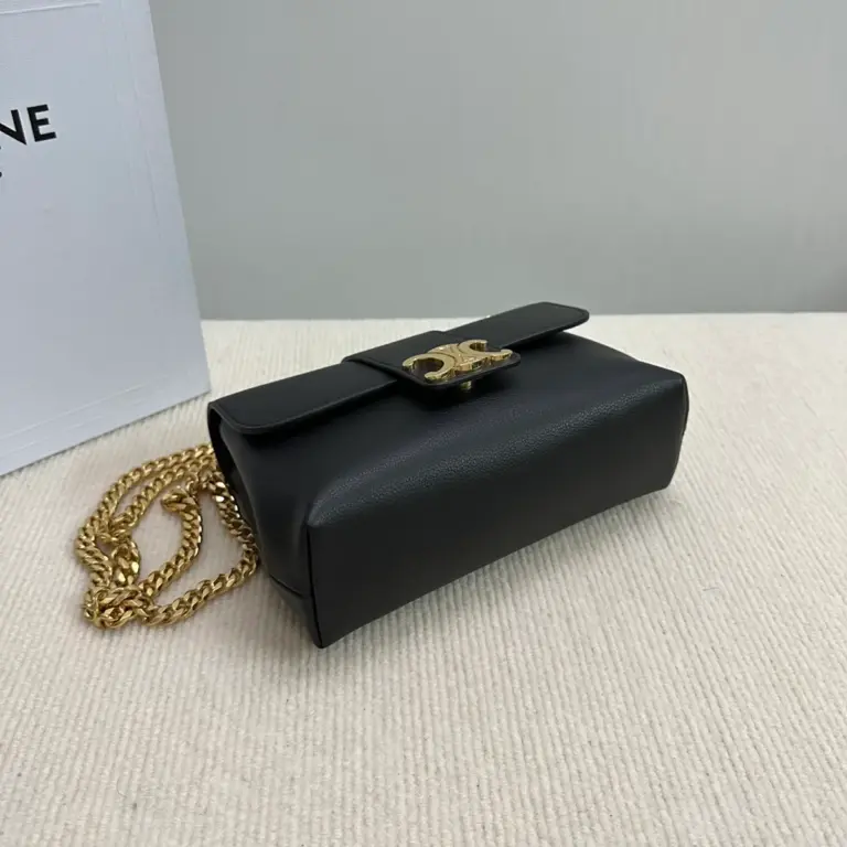 高仿CELINE-賽琳 TRIOMPHE牛皮斜挎包 - 雙主隔層設計 羊皮革襯裏-116593