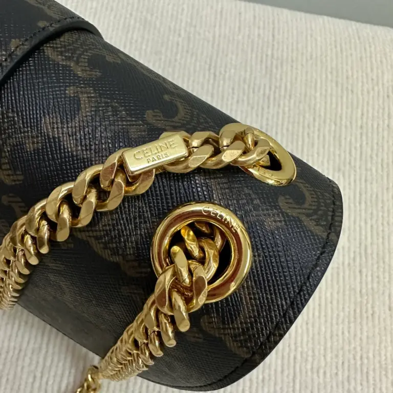 高仿CELINE-賽琳 Triomphe 牛皮革斜挎包-115852