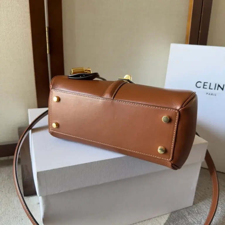 高仿CELINE-賽琳 經典牛皮革多功能手提斜挎包-188003