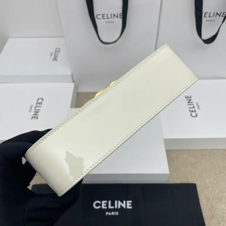 高仿CELINE-賽琳 經典TRIOMPHE牛皮革手提肩背包-118313