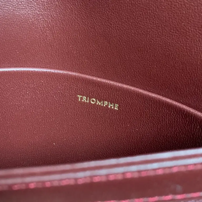 高仿CELINE-賽琳 TRIOMPHE鎖扣牛皮斜挎包 - 多功能時尚肩背包-188423