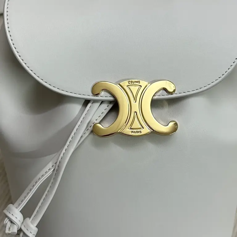 高仿CELINE-賽琳 TRIOMPHE磁扣多功能皮革包-118703