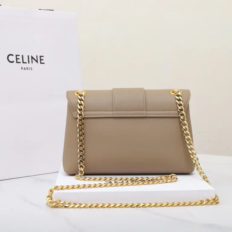 高仿CELINE-賽琳 TRIOMPHE 牛皮革斜挎-116593