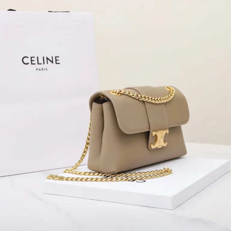 高仿CELINE-賽琳 TRIOMPHE 牛皮革斜挎-116593