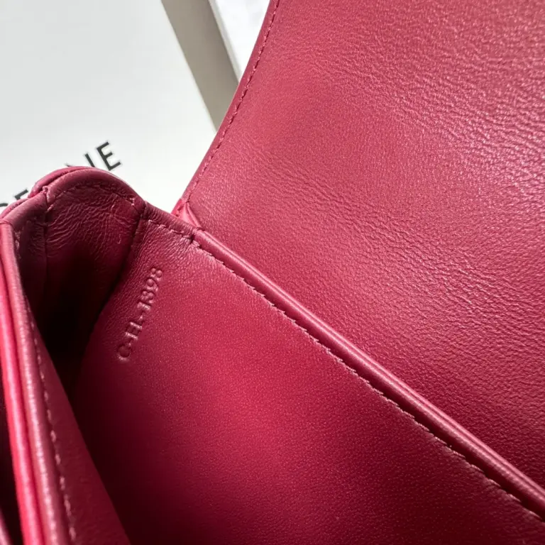 高仿CELINE-賽琳 迷你TRIOMPHE金屬扣手袋 - 時尚手提斜挎包-10L063 19 高仿CELINE-賽琳 迷你TRIOMPHE金屬扣手袋 - 時尚手提斜挎包-10L063