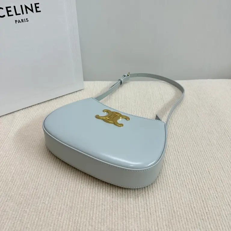 高仿CELINE-賽琳 時尚羊皮革肩背包 - 輕便實用設計-115703