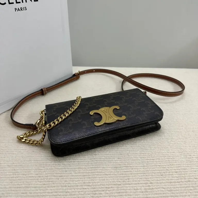 高仿CELINE-賽琳 TRIOMPHE CANVAS迷你手袋 - 多功能時尚智能手機包-10L972