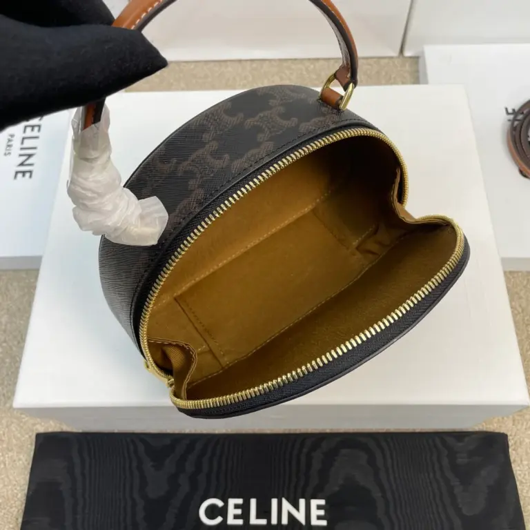 高仿CELINE-賽琳 迷你牛皮革包邊標誌印花手袋 - 多背法時尚配飾-10K642