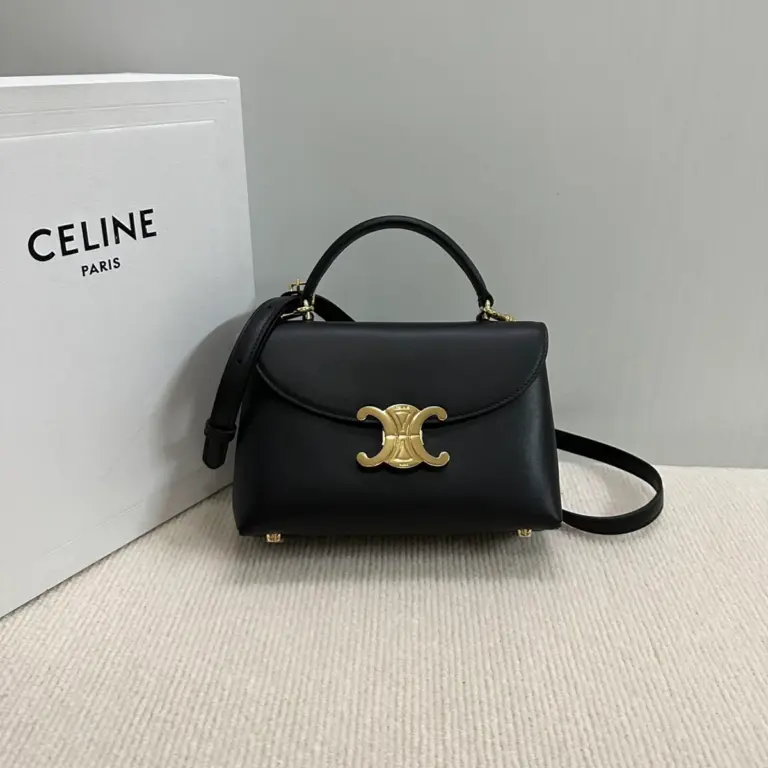 高仿CELINE-賽琳 TRIOMPHE 金色鎖扣牛皮手提斜挎包-118113