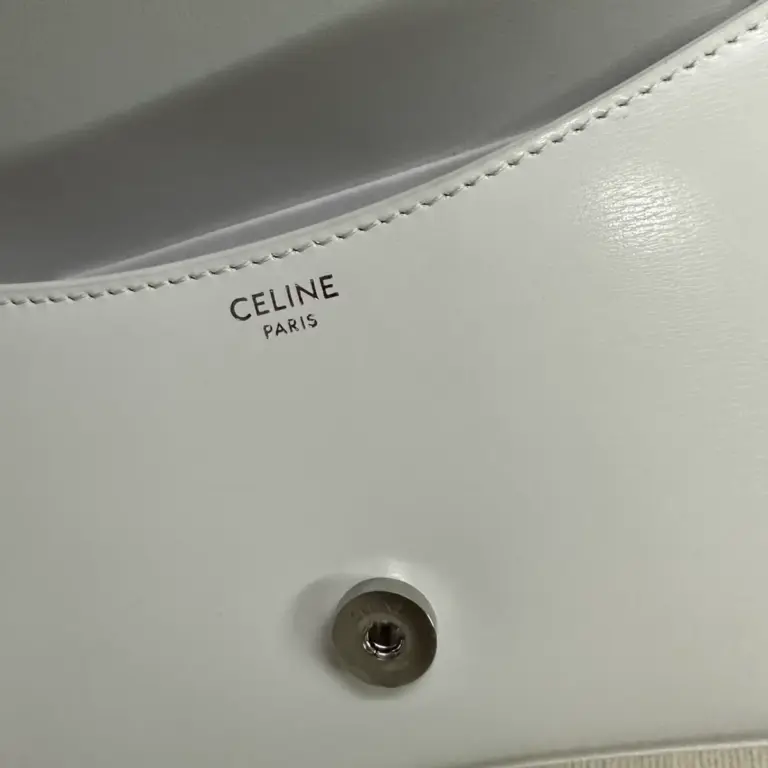 高仿CELINE-賽琳 經典牛皮革TRIOMPHE按扣手提斜挎包-119533