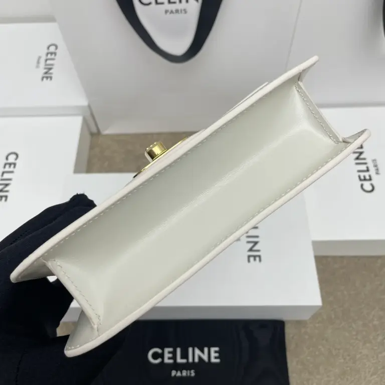 高仿CELINE-賽琳 TRIOMPHE壓印旋轉鎖扣牛皮手提包-121423