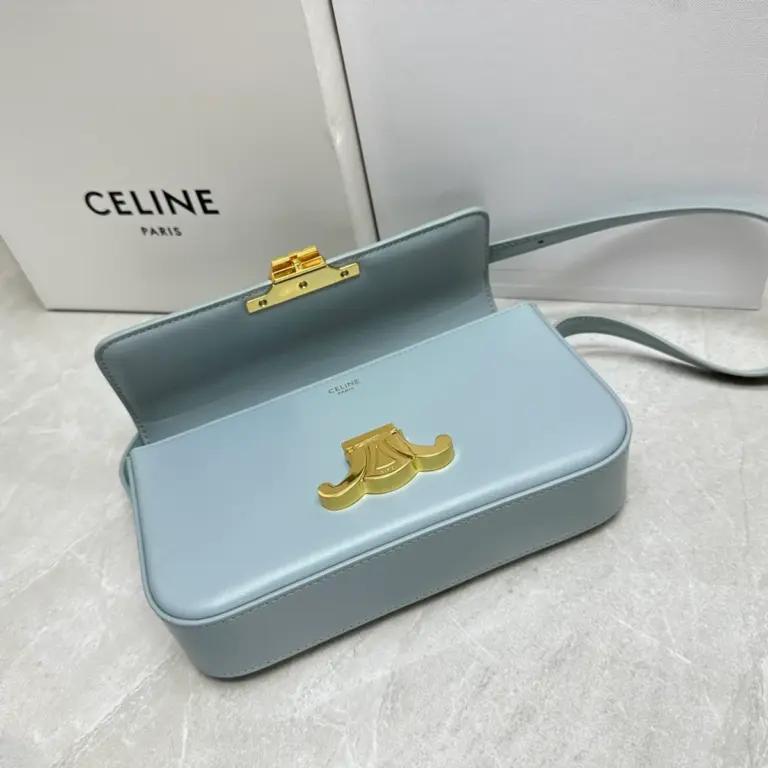 高仿CELINE-賽琳 TRIOMPHE 牛皮革肩背包 - 經典鎖扣設計-194143