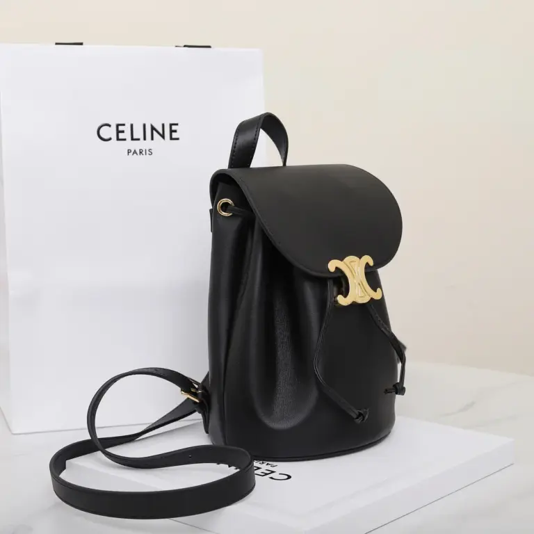 高仿CELINE-賽琳 TRIOMPHE磁扣牛皮革多功能手提包- 11870