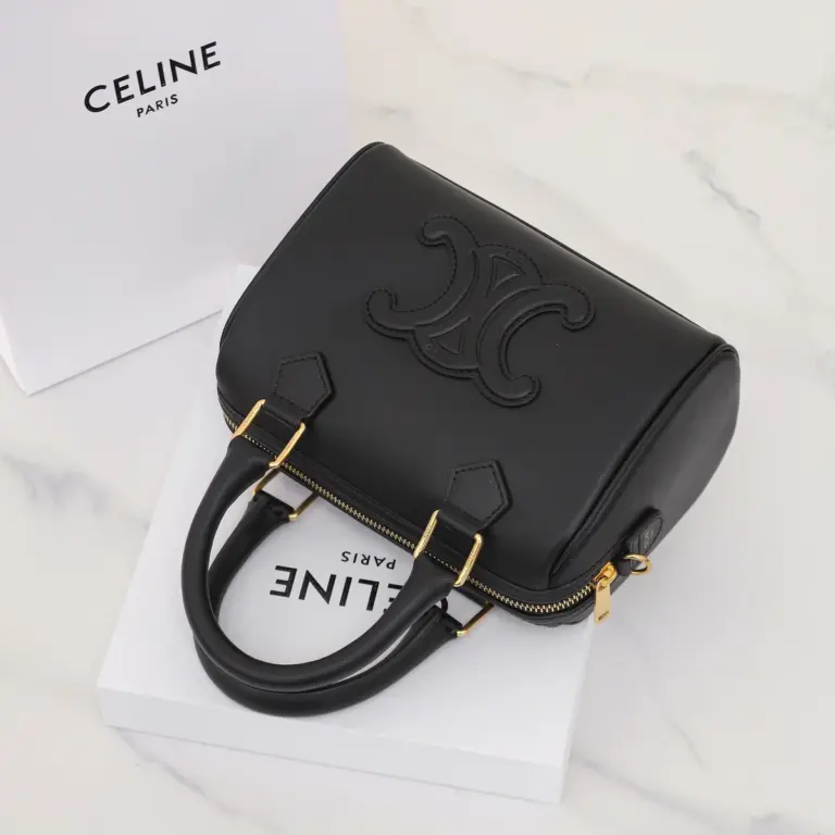 高仿CELINE-賽琳 金色飾面牛皮革多功能手提斜挎包-113773