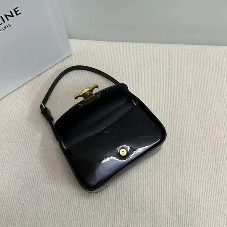 高仿CELINE-賽琳 經典TRIOMPHE牛皮革手提肩背包-118313