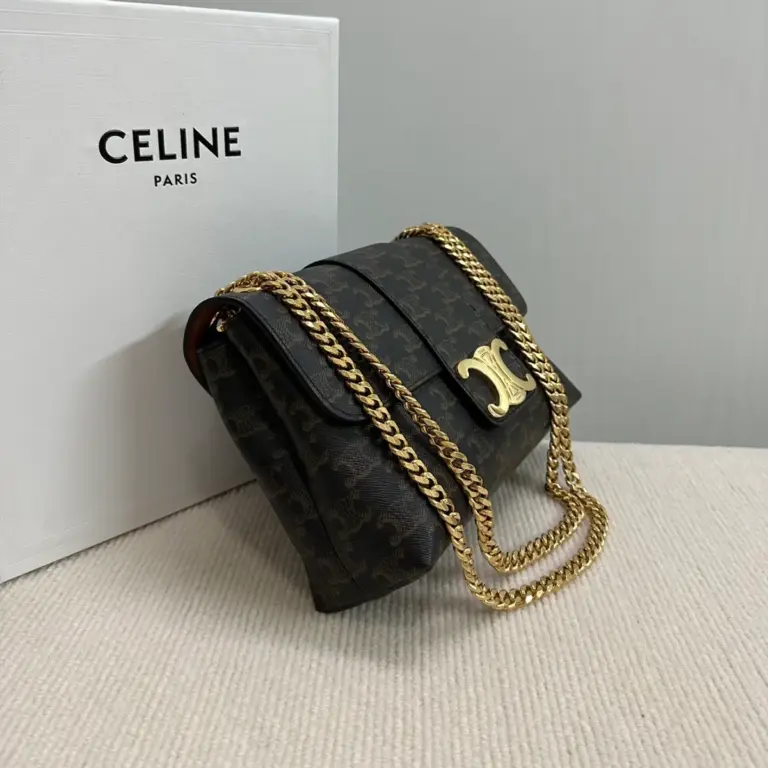 高仿CELINE-賽琳 Triomphe 牛皮革斜挎包-115852