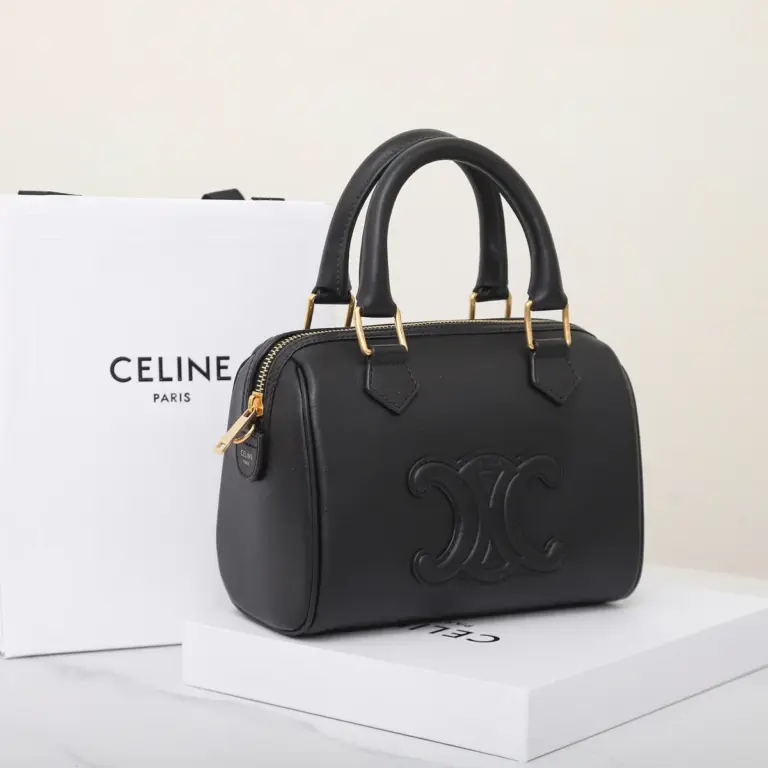 高仿CELINE-賽琳 金色飾面牛皮革多功能手提斜挎包-113773
