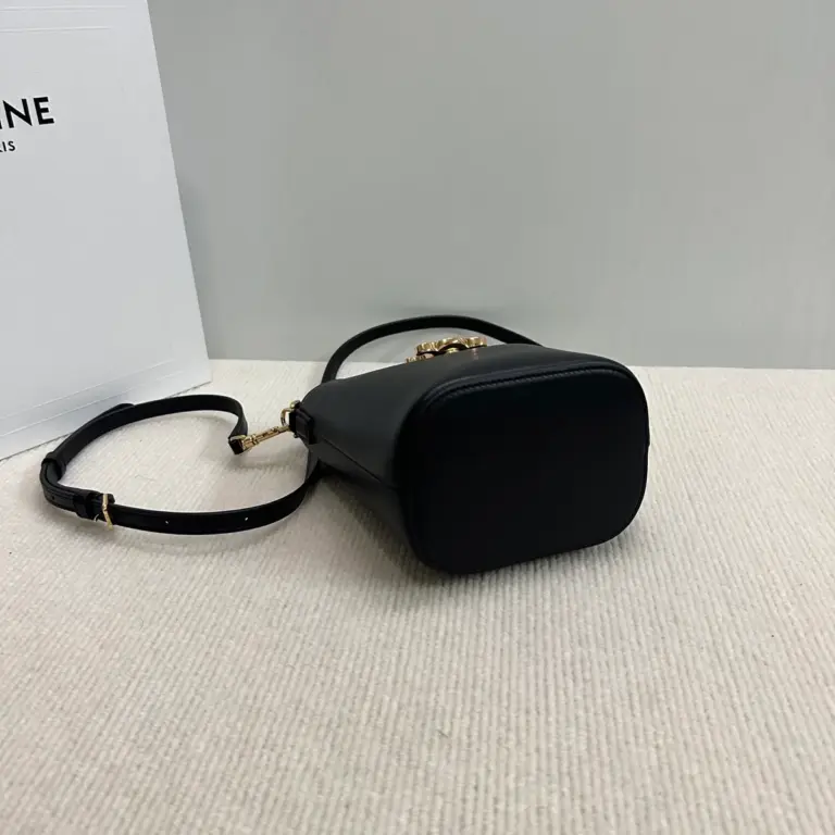 高仿CELINE-賽琳 迷你手袋 - 時尚與實用的完美結合-10N473