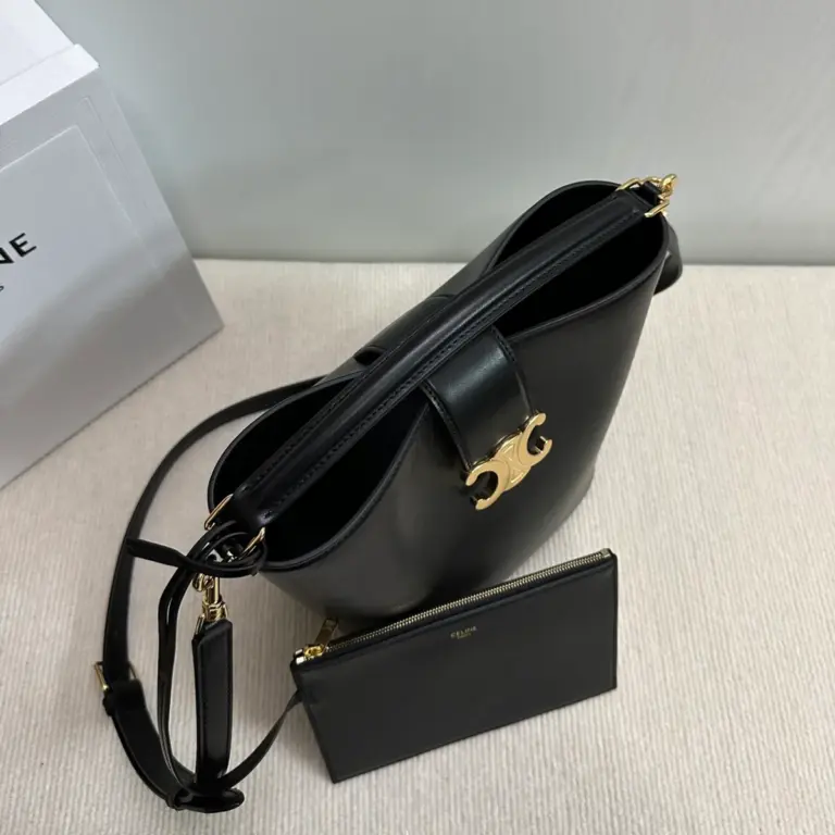 高仿CELINE-賽琳 Triomphe 牛皮革手提斜挎包-116613 15 高仿CELINE-賽琳 Triomphe 牛皮革手提斜挎包-116613