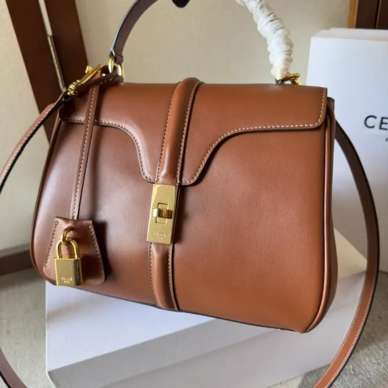 高仿CELINE-賽琳 經典牛皮革多功能手提斜挎包-188003