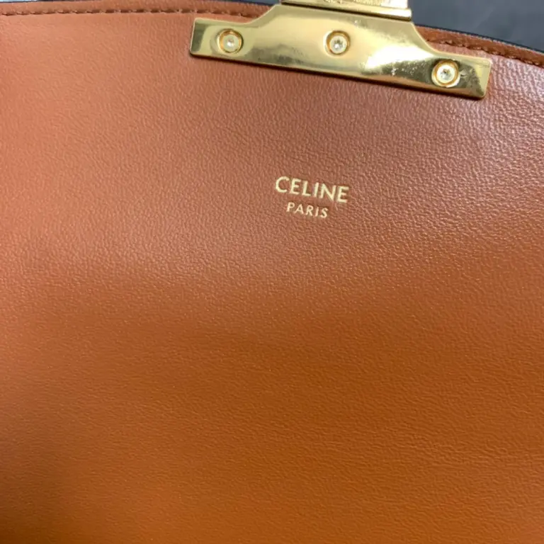 高仿CELINE-賽琳 金色TRIOMPHE金屬鎖扣斜挎包 - 多功能時尚肩背包-191242