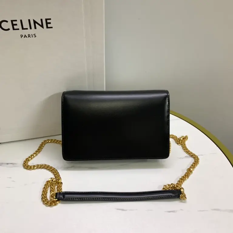 高仿CELINE-賽琳 經典牛皮迷你斜挎手袋 - 可容納大屏手機-10L033