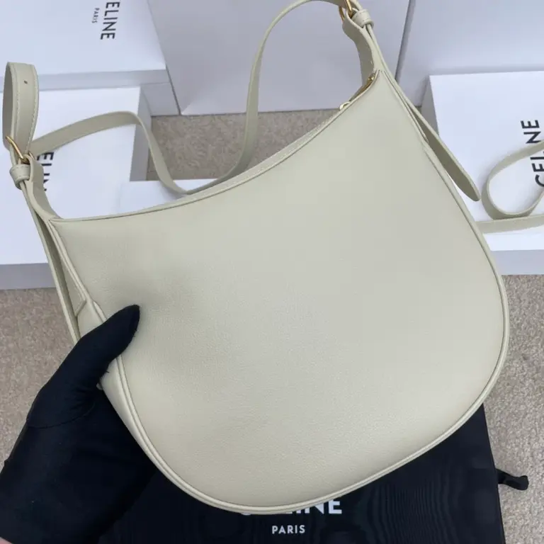 高仿CELINE-賽琳 多功能牛皮革斜挎肩背包-117253