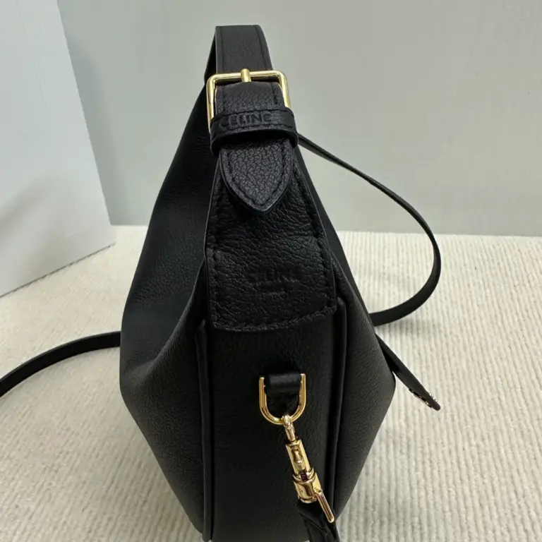高仿CELINE-賽琳 金色牛皮多功能手提斜挎包 - 大容量智能手機收納-120723