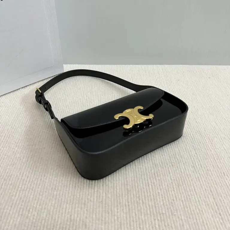 高仿CELINE-賽琳 經典TRIOMPHE牛皮革手提肩背包-118313