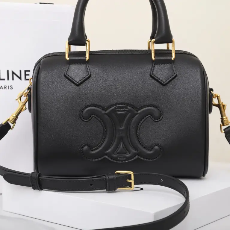 高仿CELINE-賽琳 金色飾面牛皮革多功能手提斜挎包-113773