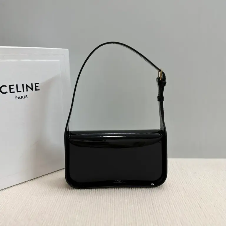高仿CELINE-賽琳 經典TRIOMPHE牛皮革手提肩背包-118313