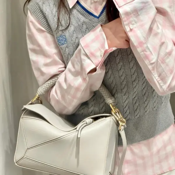 高仿羅意威/LOEWE 編制手柄單肩包